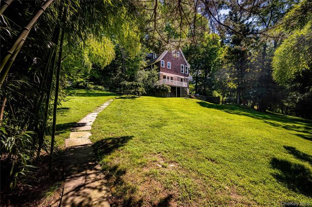 344 Sprain Road, Scarsdale, NY 10583