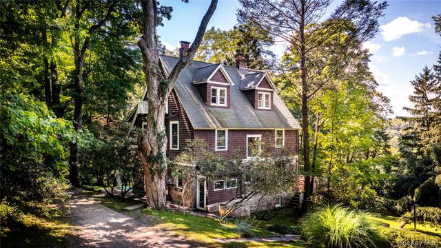 344 Sprain Road, Scarsdale, NY 10583
