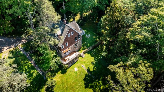 344 Sprain Road, Scarsdale, NY 10583