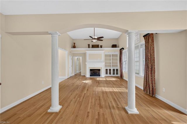 1584 Godfrey LN, Virginia Beach, VA 23454