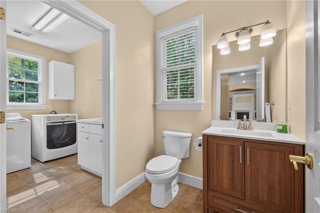 1584 Godfrey LN, Virginia Beach, VA 23454