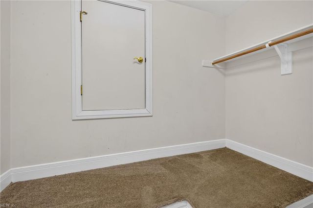 1584 Godfrey LN, Virginia Beach, VA 23454