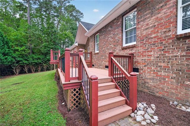 1584 Godfrey LN, Virginia Beach, VA 23454