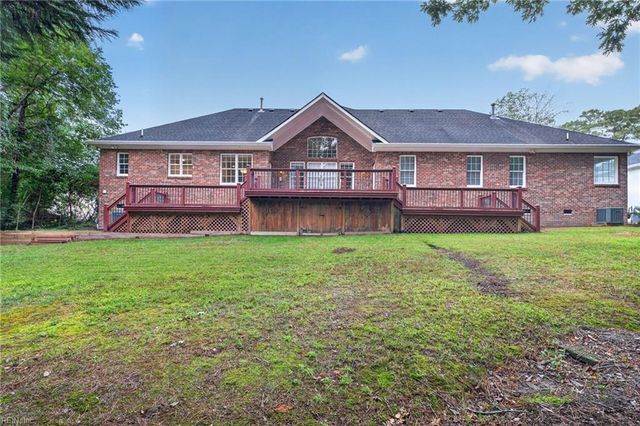 1584 Godfrey LN, Virginia Beach, VA 23454