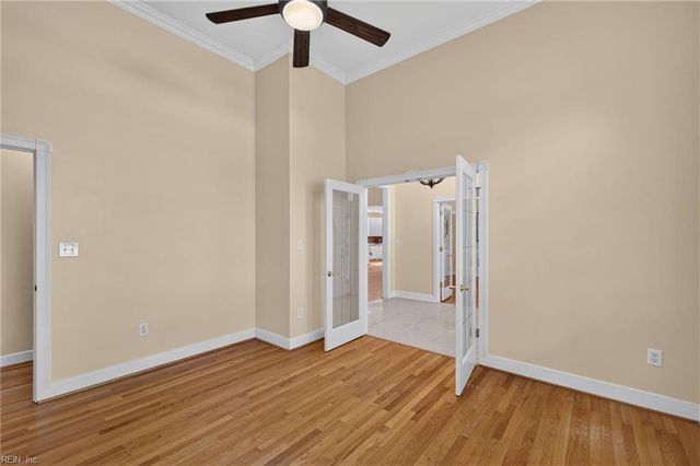 1584 Godfrey LN, Virginia Beach, VA 23454