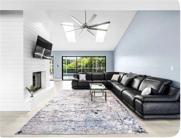 2328 27th ST, Cape Coral, FL 33904
