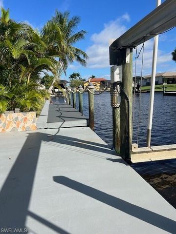 2328 27th ST, Cape Coral, FL 33904