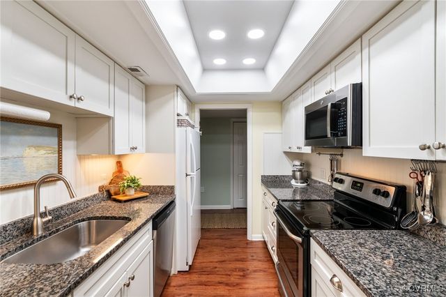2956 Hathaway Rd Unit#807, Richmond, VA 23225
