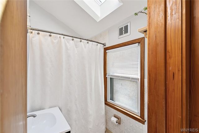 651 Moore Avenue, Tonawanda, NY 14223