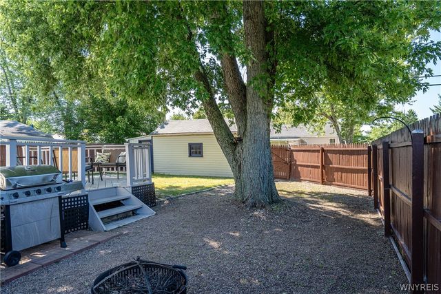 651 Moore Avenue, Tonawanda, NY 14223