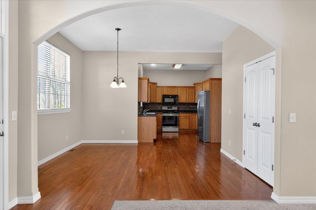 603 E Thornhill Drive, Nixa, MO 65714