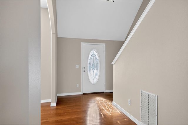 603 E Thornhill Drive, Nixa, MO 65714