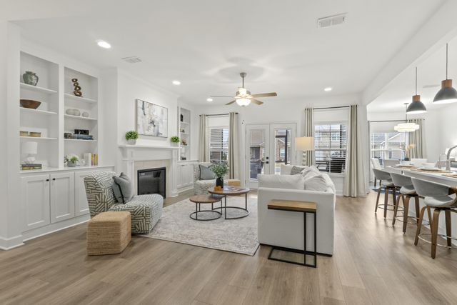 2431 Stonecenter Ln, Murfreesboro, TN 37128