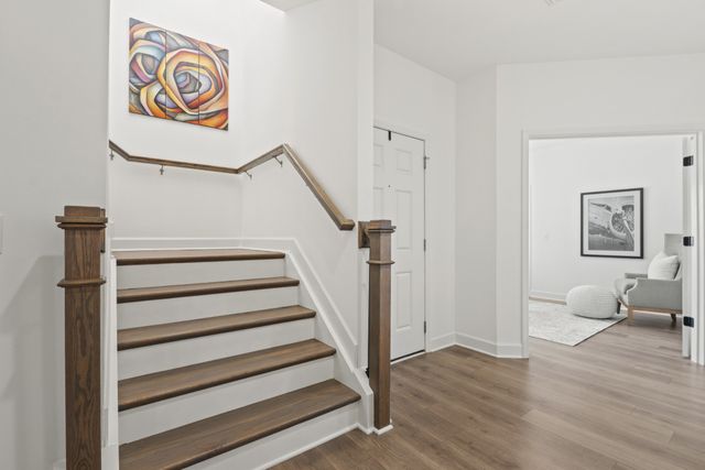 2431 Stonecenter Ln, Murfreesboro, TN 37128