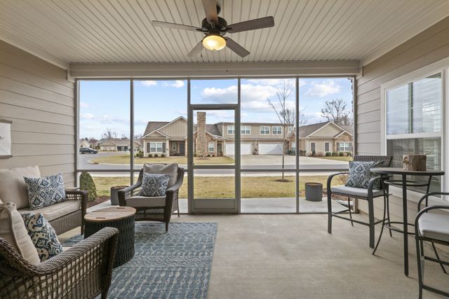 2431 Stonecenter Ln, Murfreesboro, TN 37128