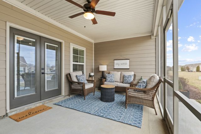 2431 Stonecenter Ln, Murfreesboro, TN 37128