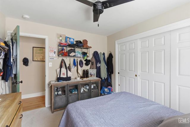 11104 Mirrored Image Court, Bakersfield, CA 93311