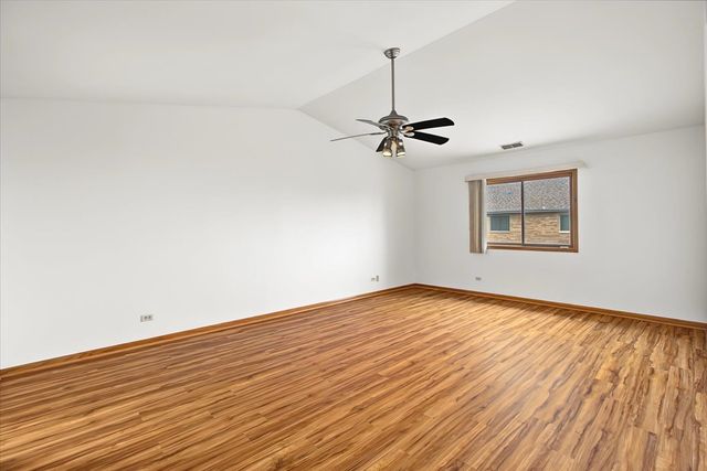 15727 Ravinia Avenue 2E, Orland Park, IL 60462