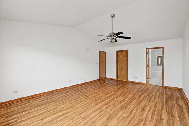 15727 Ravinia Avenue 2E, Orland Park, IL 60462