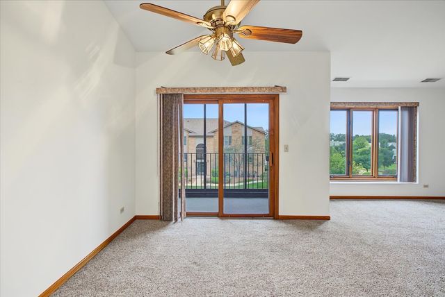 15727 Ravinia Avenue 2E, Orland Park, IL 60462