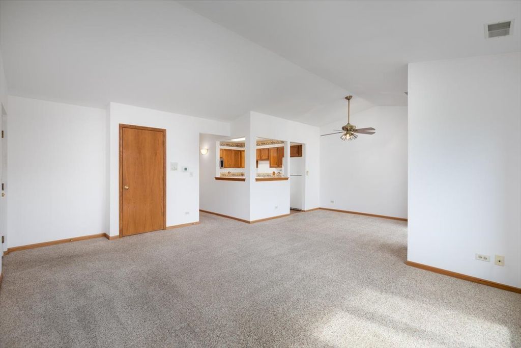 15727 Ravinia Avenue 2E, Orland Park, IL 60462 — photo 3