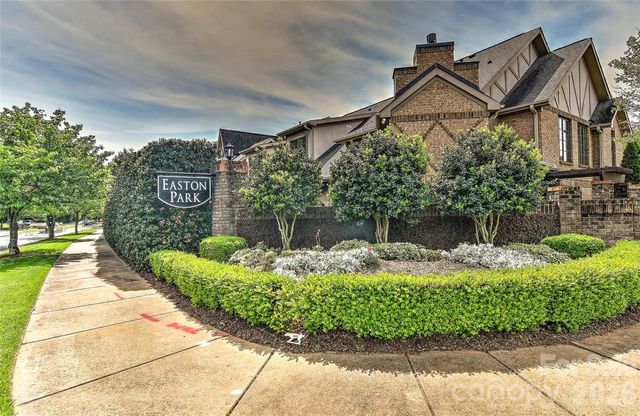 5909 Tred Avon Court, Charlotte, NC 28226