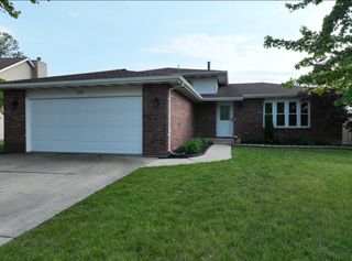 6374 Marshall Court, Merrillville, IN 46410