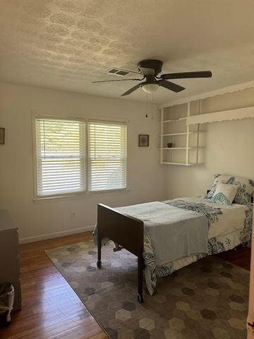 524 Rowland Road, Stone Mountain, GA 30083