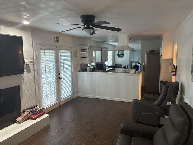 524 Rowland Road, Stone Mountain, GA 30083