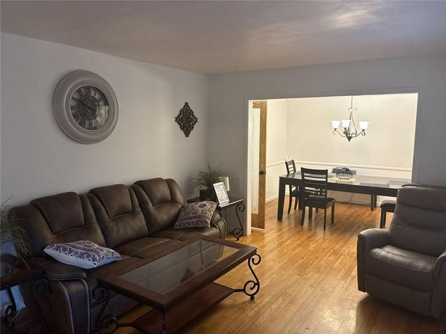 524 Rowland Road, Stone Mountain, GA 30083