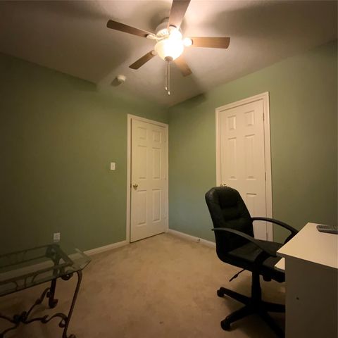 1030 Silliman Street, Sealy, TX 77474