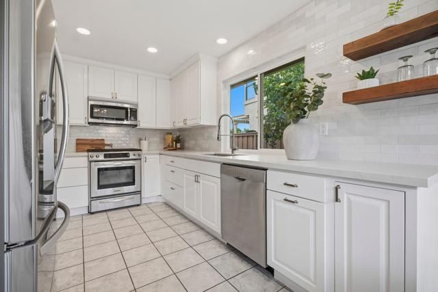 11669 Springside Road, San Diego, CA 92128
