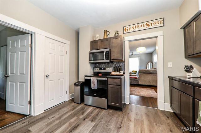 3329 Brown Street, Alton, IL 62002