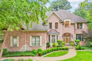661 Reserve Court, South Elgin, IL 60177