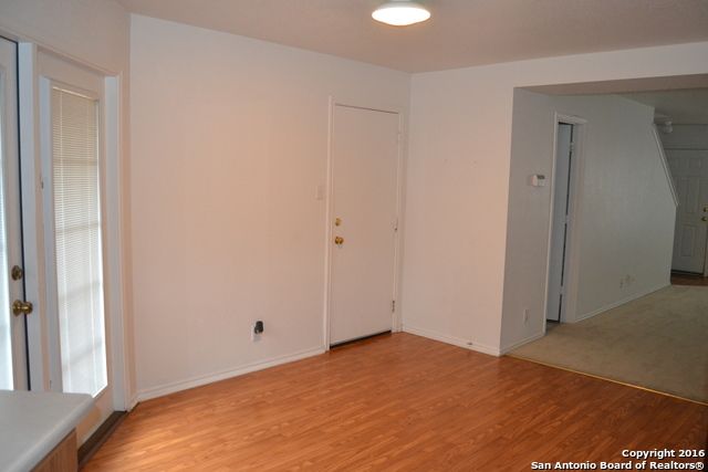 25 BADGERS HLS, San Antonio, TX 78238
