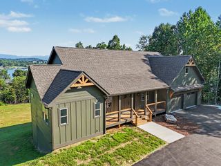 1306 Ramey Mountain Road, Hiawassee, GA 30546