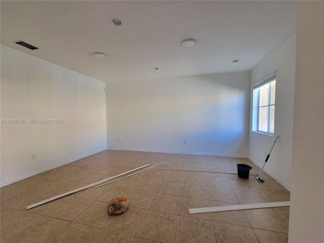 8938 SW 19th St 904, Miramar, FL 33025