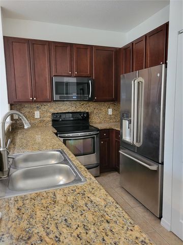 8938 SW 19th St 904, Miramar, FL 33025