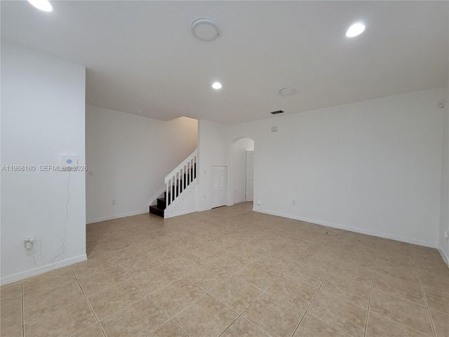 8938 SW 19th St 904, Miramar, FL 33025