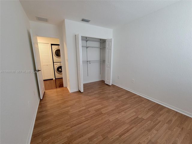 8938 SW 19th St 904, Miramar, FL 33025