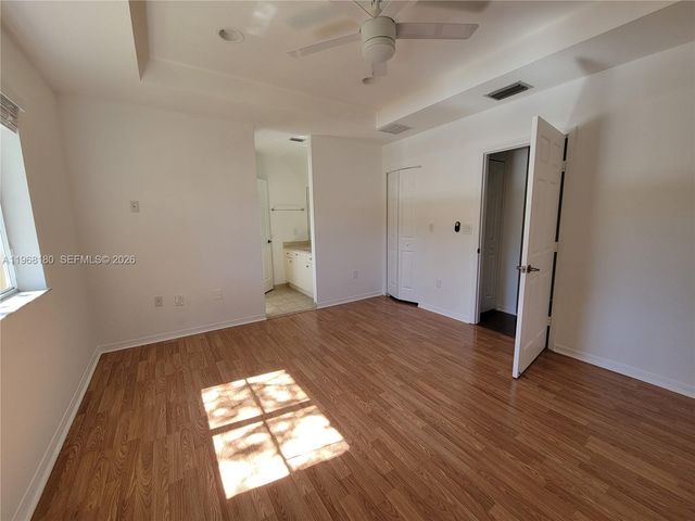 8938 SW 19th St 904, Miramar, FL 33025