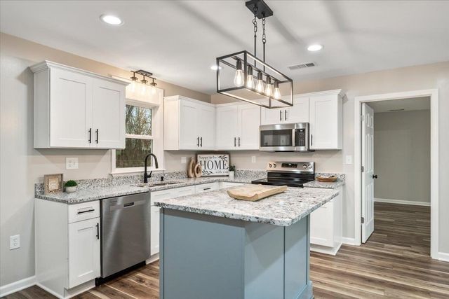 1766 59 HWY W, Covington, TN 38019