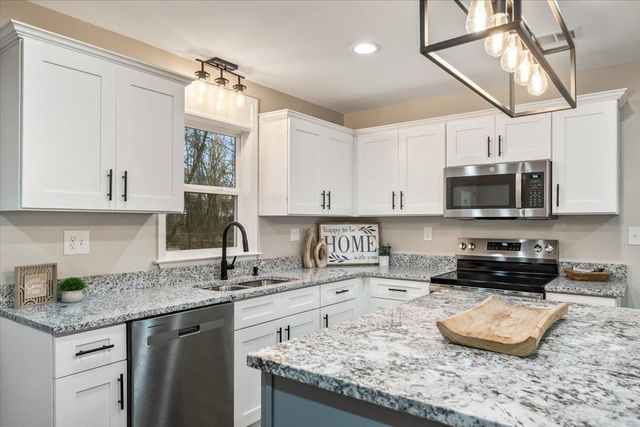 1766 59 HWY W, Covington, TN 38019