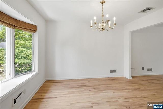 753 Village Road, Oradell, NJ 07649