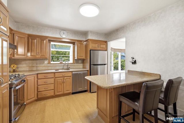753 Village Road, Oradell, NJ 07649