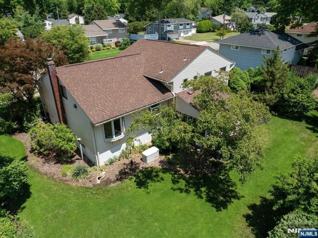 753 Village Road, Oradell, NJ 07649