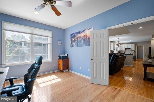 6 HANNAH DR, Glen Mills, PA 19342