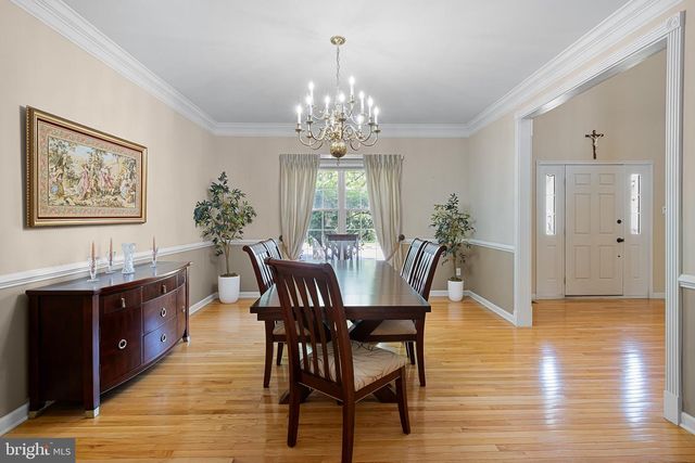 6 HANNAH DR, Glen Mills, PA 19342