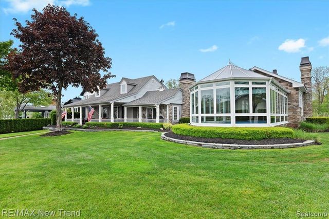 3767 Carrie Lane, Walled Lake, MI 48390