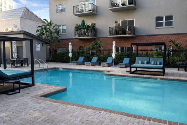 1010 CENTRAL AVENUE 218, St Petersburg, FL 33705